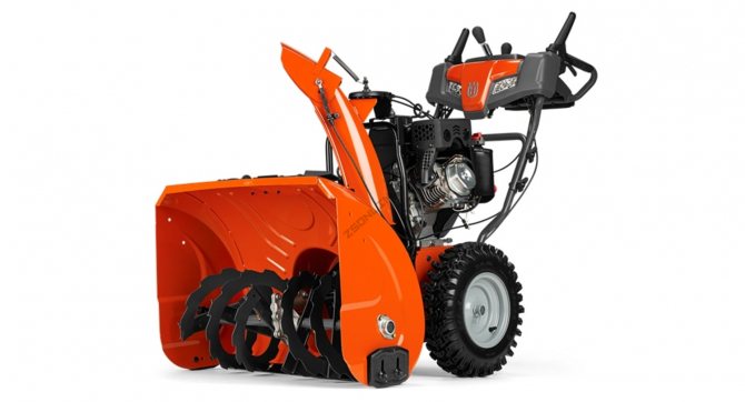 Снегоуборщик Husqvarna ST230P по выгодной цене в Мурманске. Надежное качество и лучшие условия ждут вас.